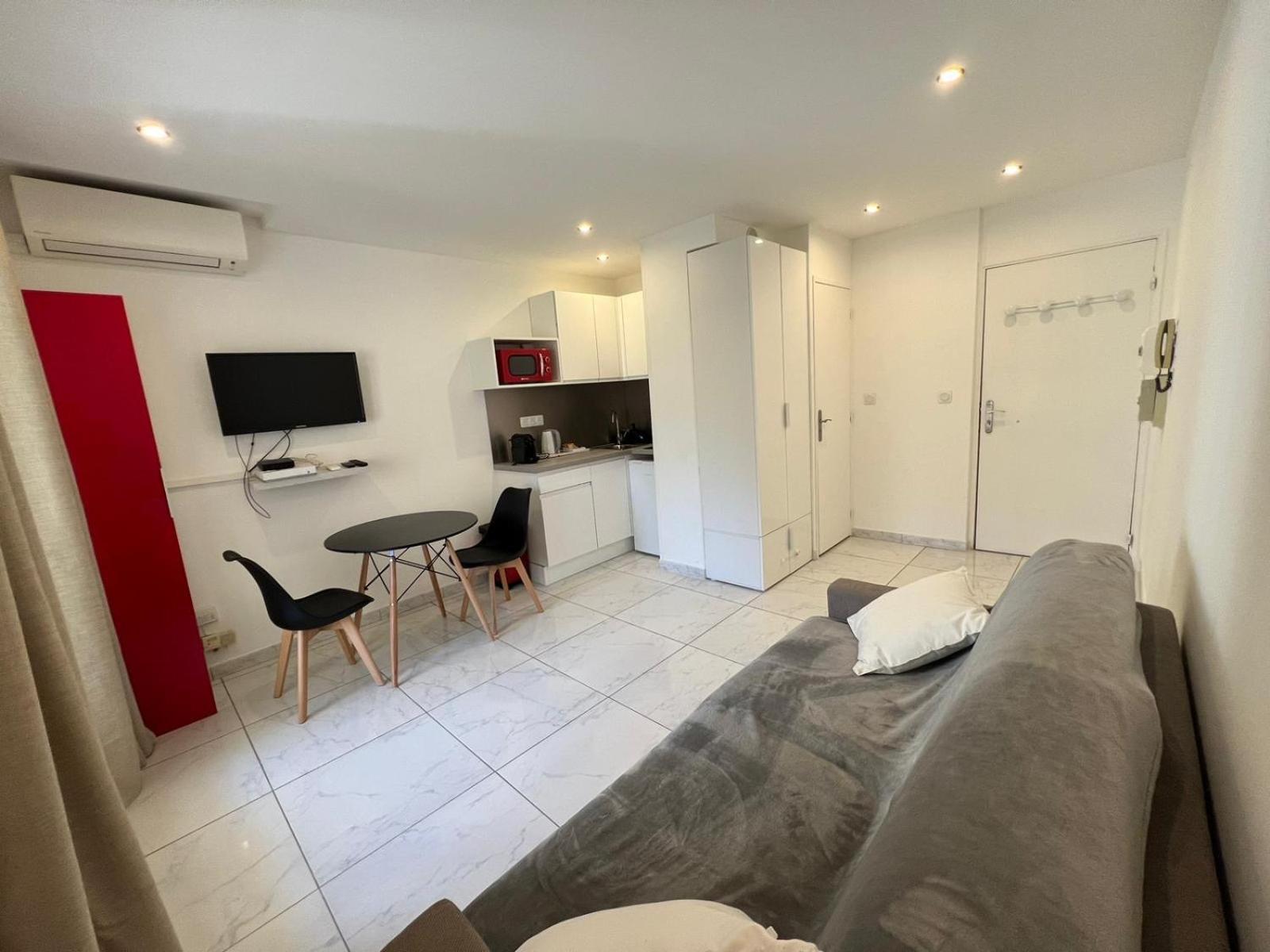 Exceptionnel Rez-de-jardin Centre Appartement *